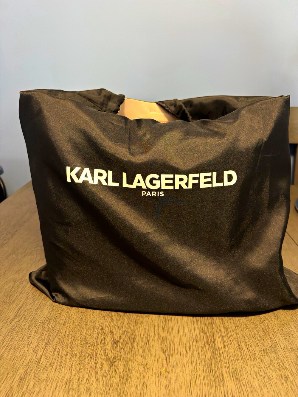 KARL LAGERFELD Beige Logo Tote, Detachable Strap & Pouch, Snap, Dust Bag
